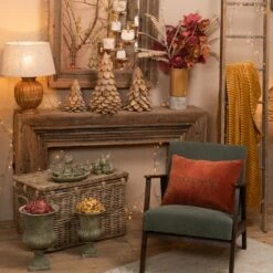 Fauteuil William Velours Côtelé Vert Olive 7 Fauteuil William Velours Côtelé Vert Olive -STYLE CAMPAGNE Boutique 209 1 Fauteuil William Velours Cotele Vert Olive Amadeus Cades Design Deco Campagne Chic