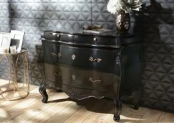 Commode Spectaculaire Laqué Noir -STYLE CAMPAGNE Boutique 701 1 Commode Spectaculaire Laque Noir Amadeus Cades Design Deco Campagne Chic